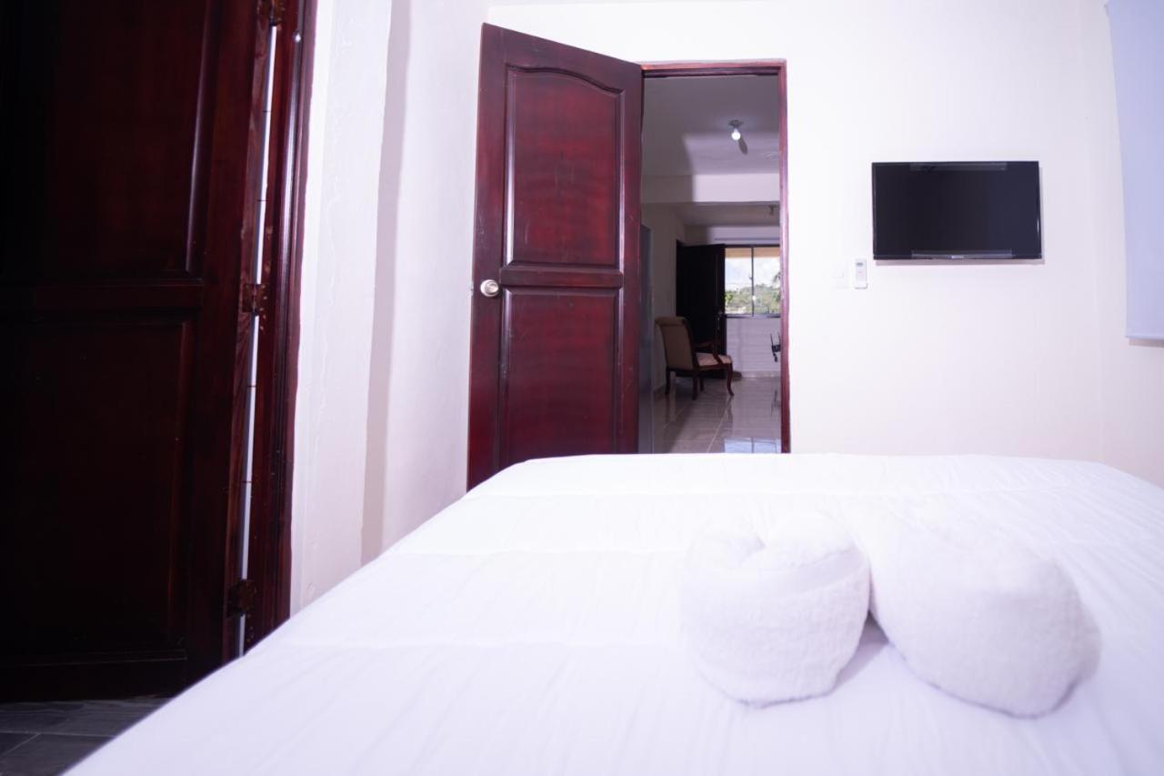 Hotel Porto Escondido Samana Exterior photo
